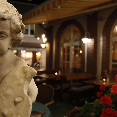 Hotel Kaiserhof Wesel Везель Экстерьер фото