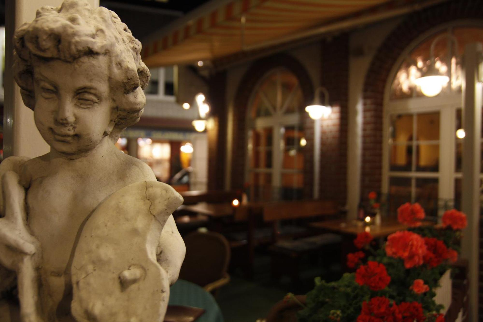 Hotel Kaiserhof Wesel Везель Экстерьер фото