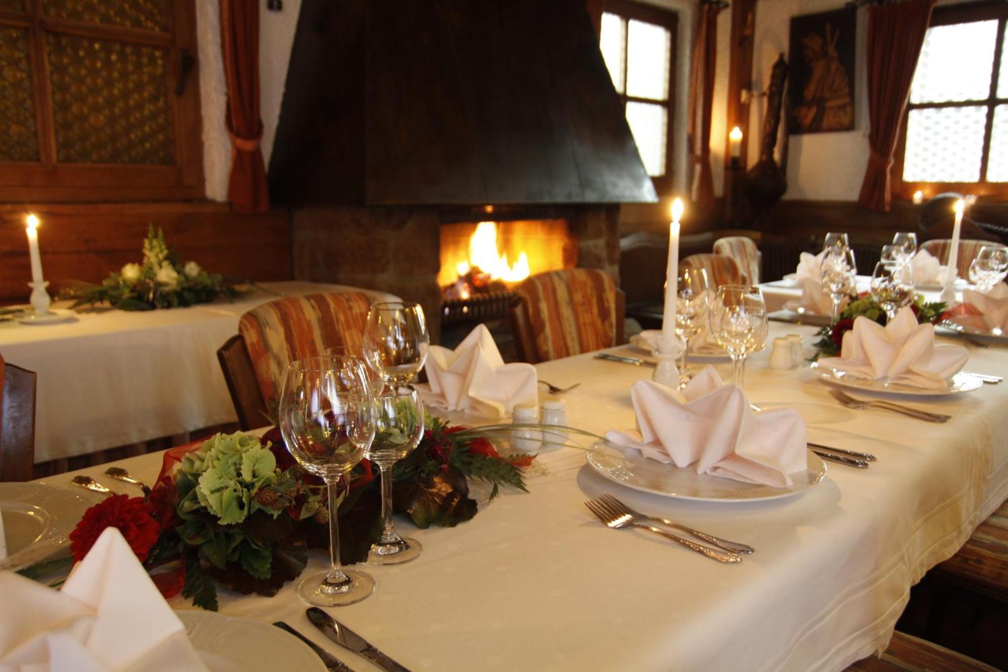 Hotel Kaiserhof Wesel Везель Ресторан фото