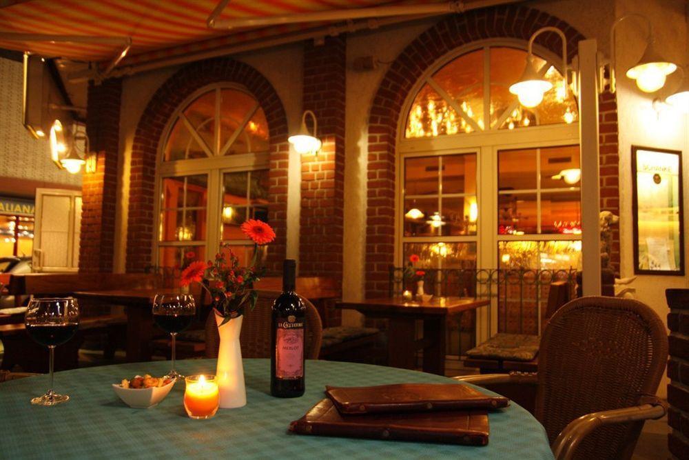 Hotel Kaiserhof Wesel Везель Ресторан фото
